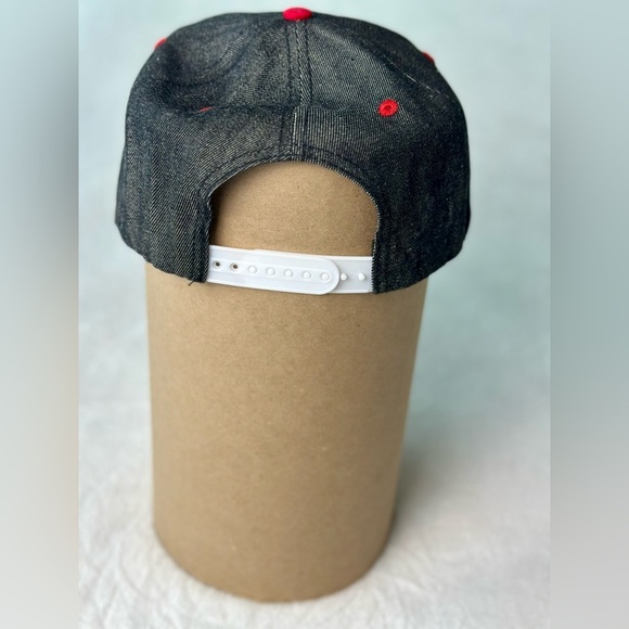 Double Portion Supply Adjustable SnapBack Hawaiian Hat - Picture 3 of 6